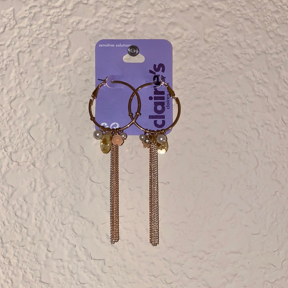 Floral hoop earrings